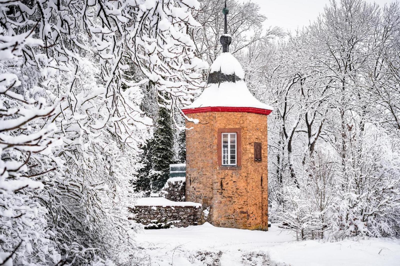 Garni Hotel Im Fachwerkhof ซิมเมอร์อาท ภายนอก รูปภาพ